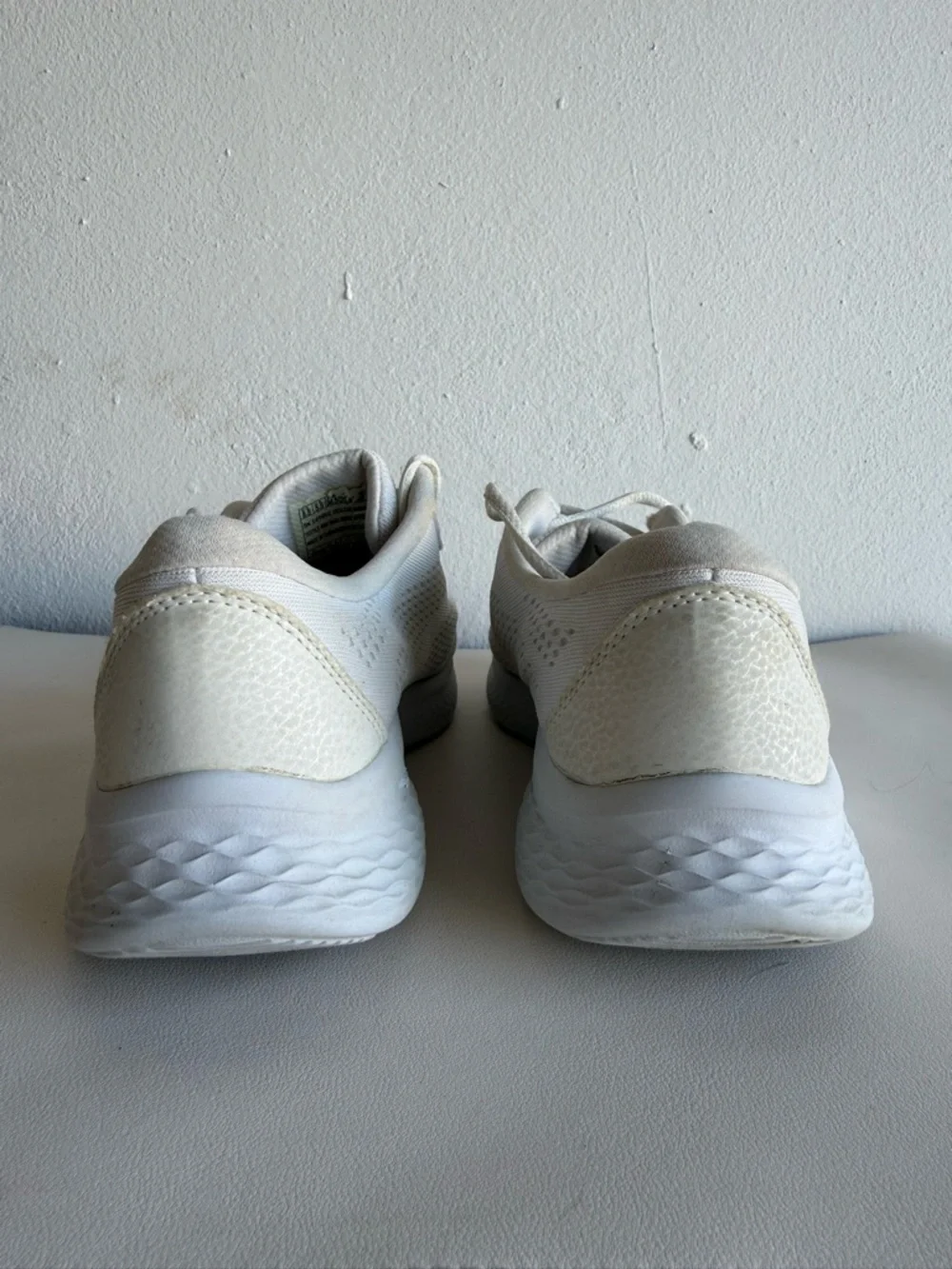Skechers Skech-Lite White Mesh Running Sneakers‎ Women Size 8.5 Athletic